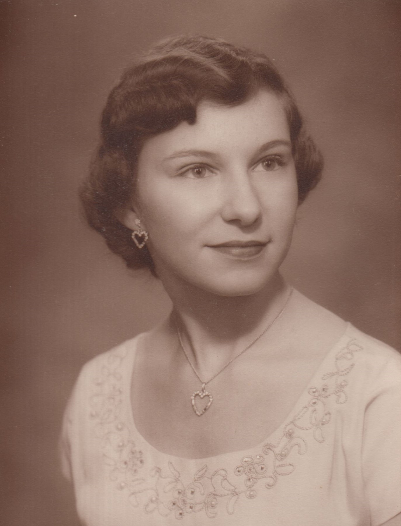 Obituary of Norma Carol Livesay