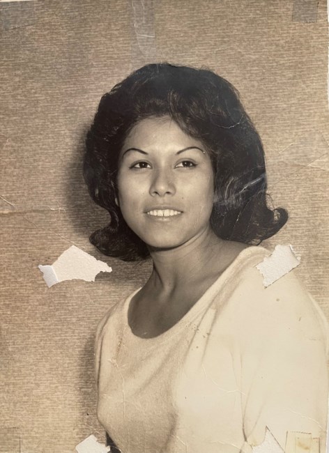 Obituary of Esther Evetts