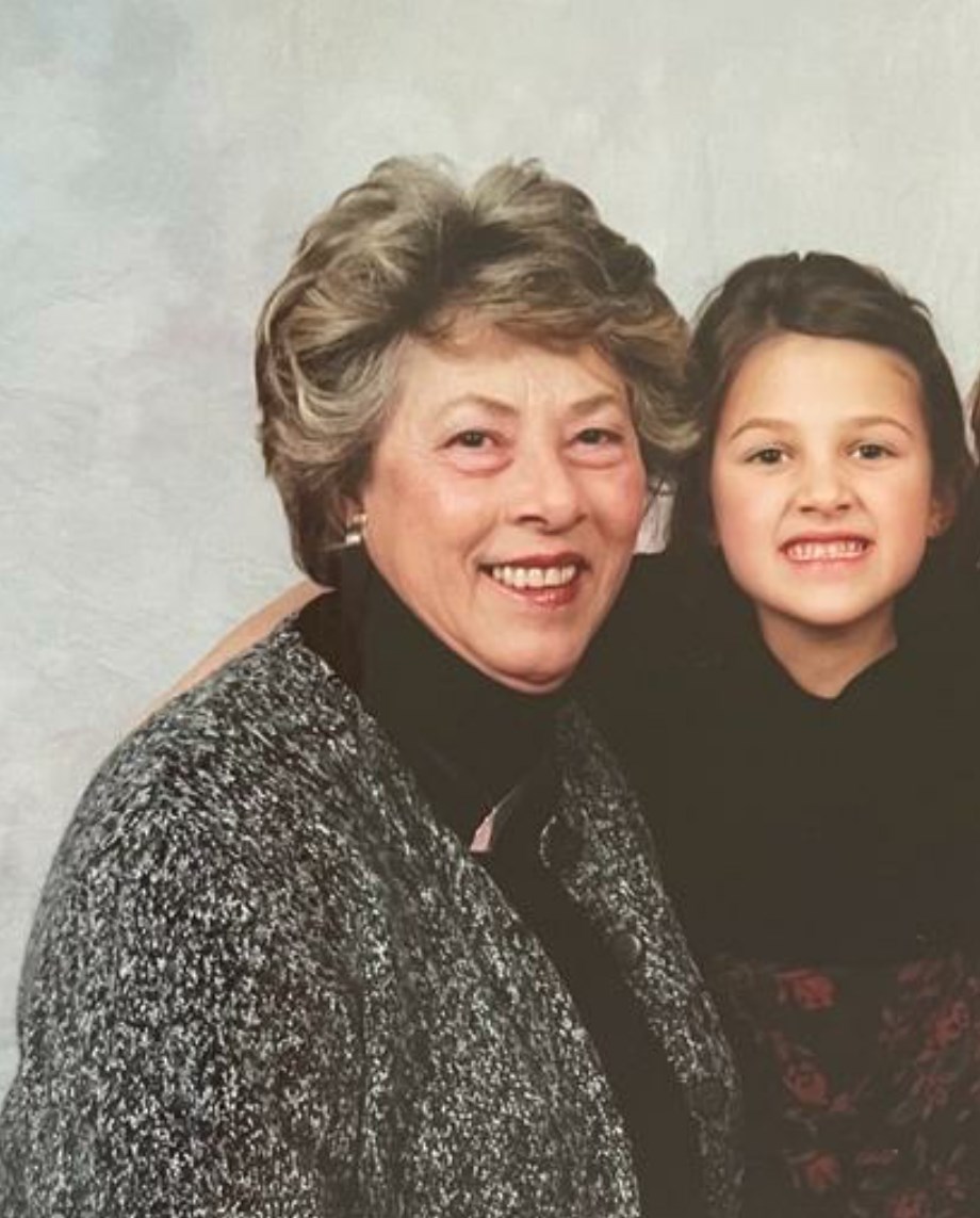 Obituary of Joan   Chinkiwsky