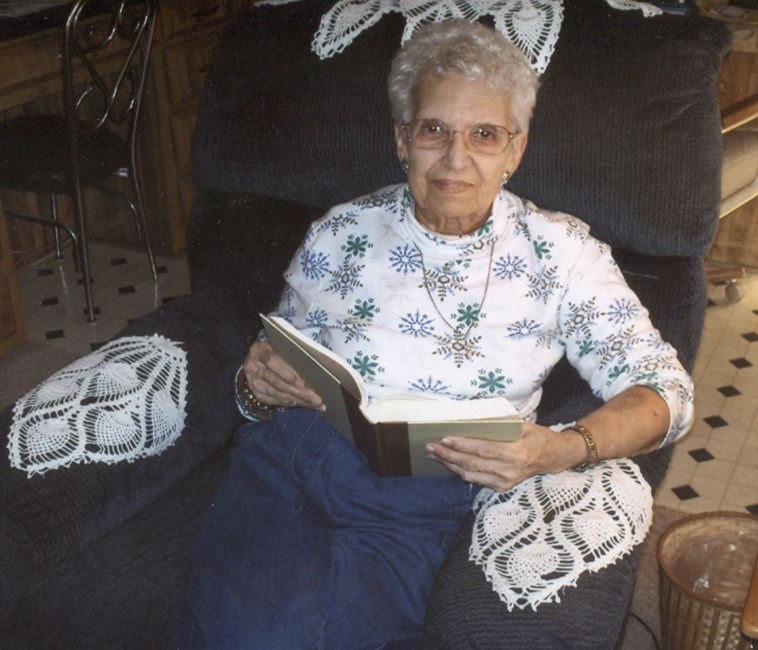 Obituary of Opal Lorraine Neujahr