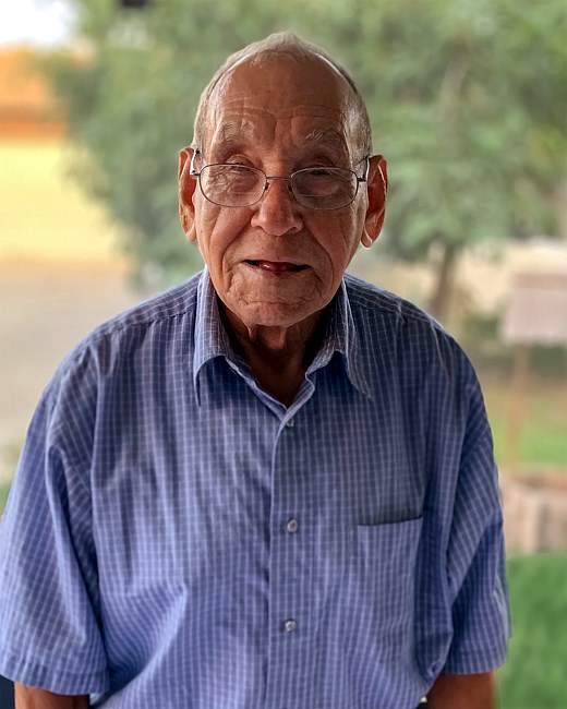 Obituary of Carlos Lomeli Castro