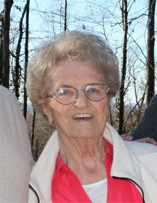 Obituary of Loretta Pearl Holsten