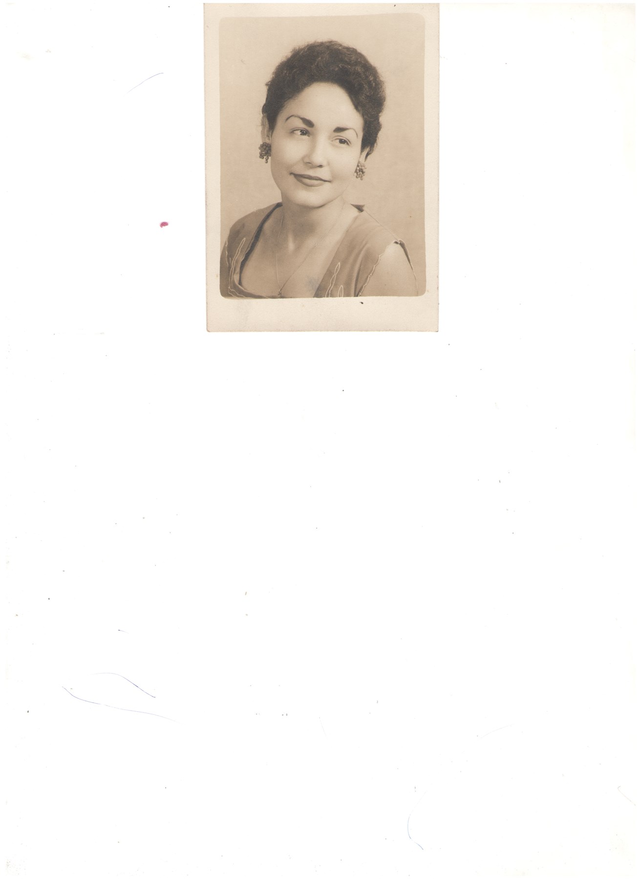 Obituary of Sra. María Dolores Rivera Dávila