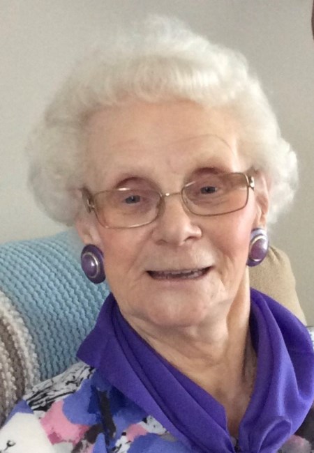 Obituario de Joyce Alma McKnight