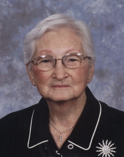 Obituary of Betty R Dear