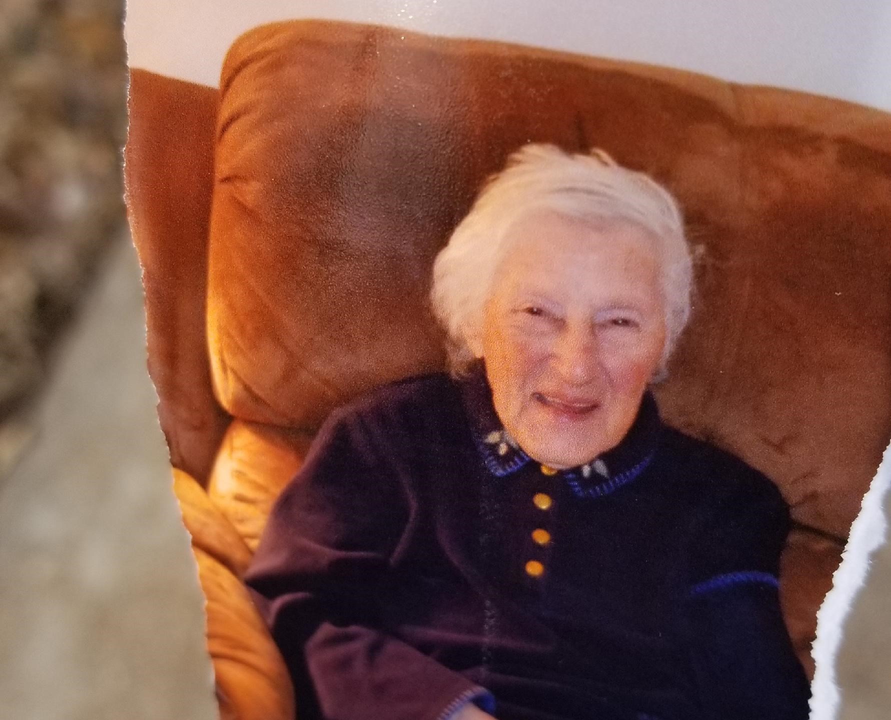 Obituary of Mildred Cox