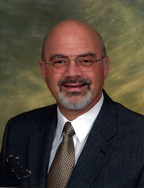 Obituario de Roger Neal Staley