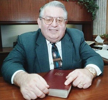 Obituary of Thomas Ray Raper