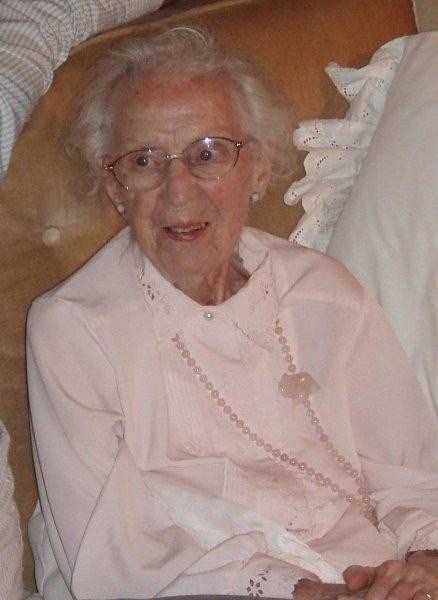 Obituary of Getrude Lester Hall