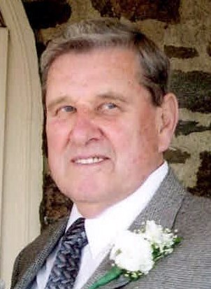 Obituary of Edward R Dechen