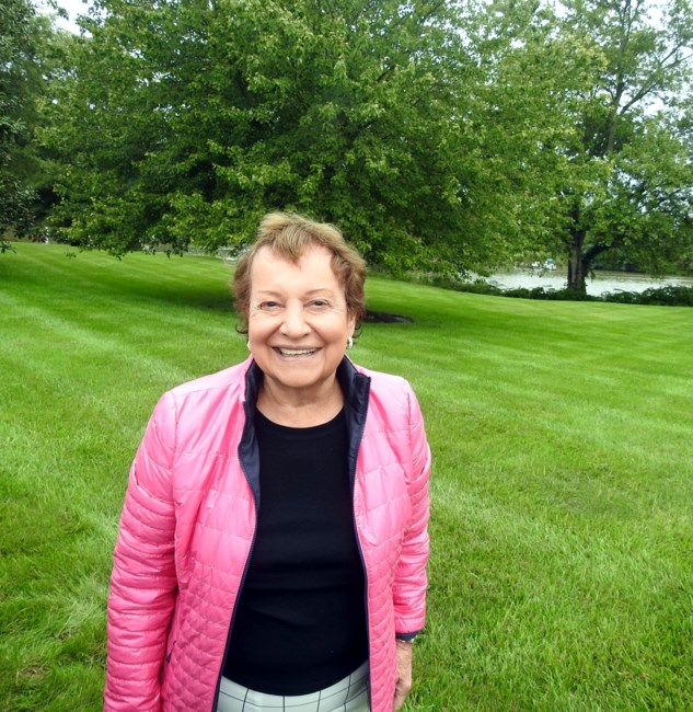 Obituary of Elaine M. Fernandez