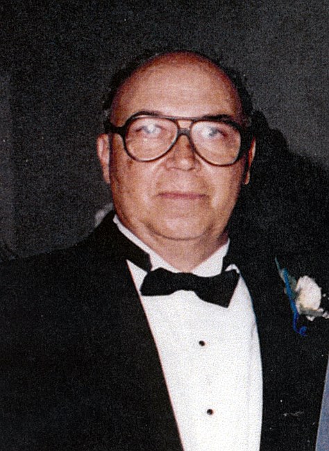 Obituario de Eduardo Field Romero