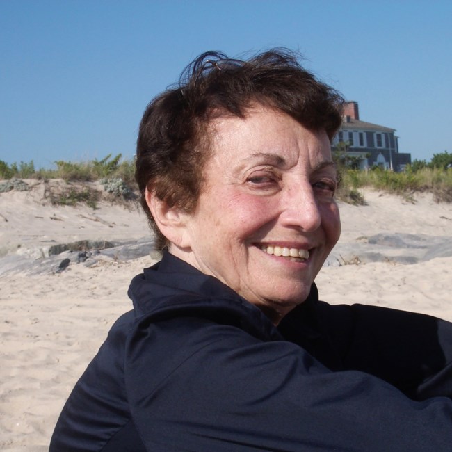 Obituary of Margot Wellington