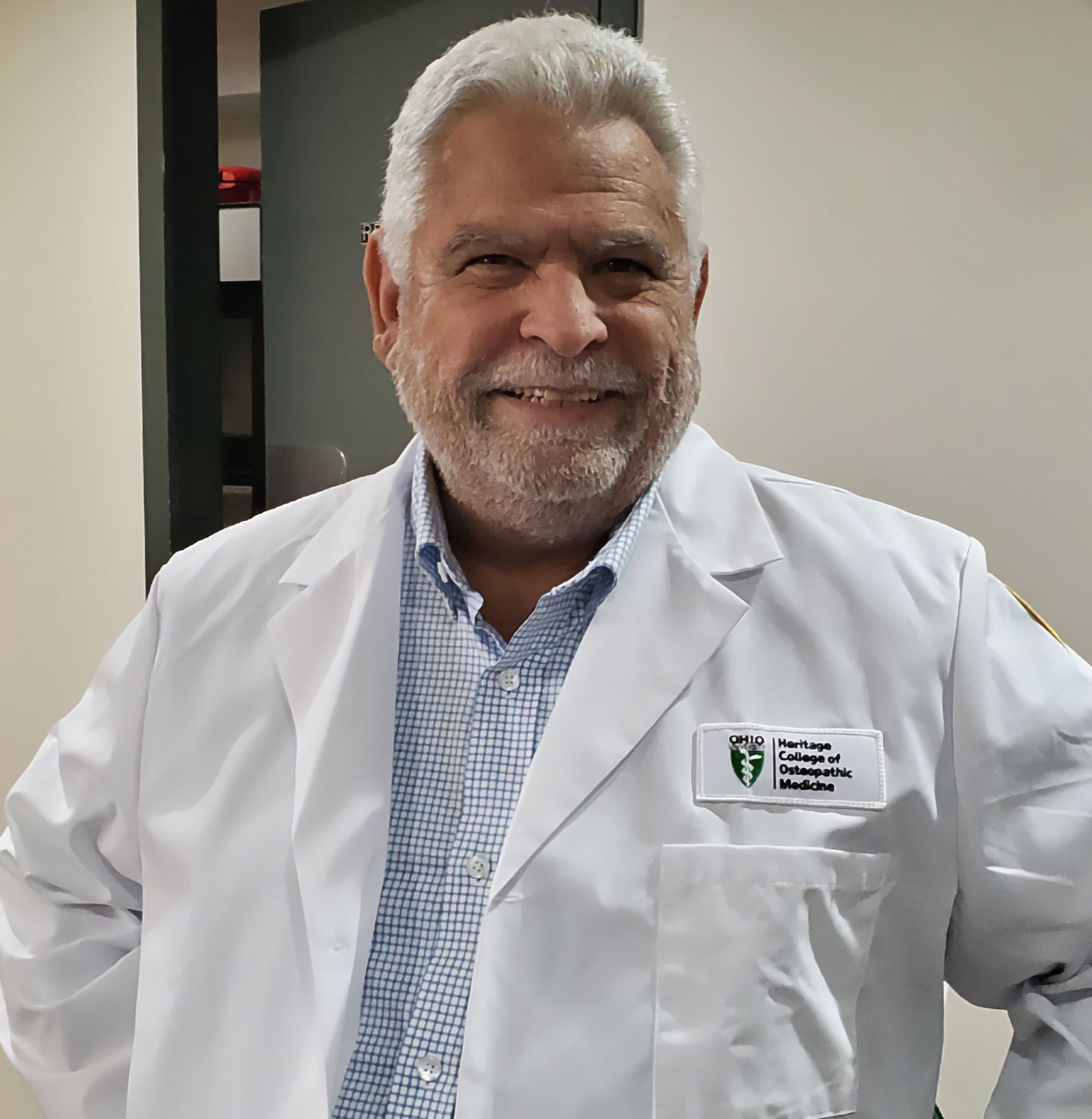 Obituary of Dr. Alex Fernandez