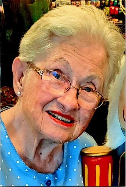 Obituary of Maxine "Betty" Gunter Guttmann
