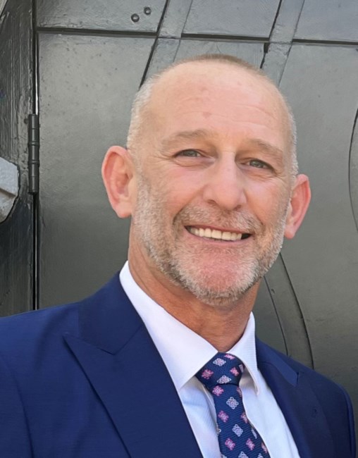 Obituary of Raul Mena