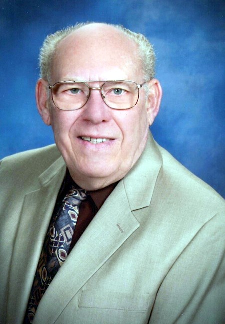  Obituario de Eugene K. "Gene" Myers