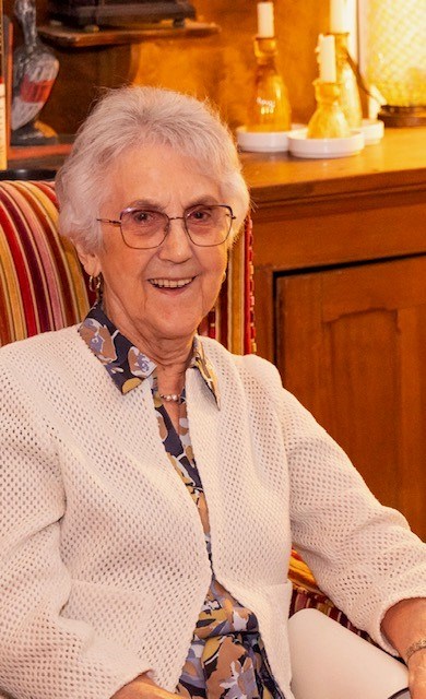 Obituary of Yvonne Parent