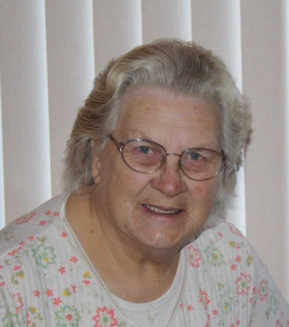 Obituario de Phyllis J. Bowers