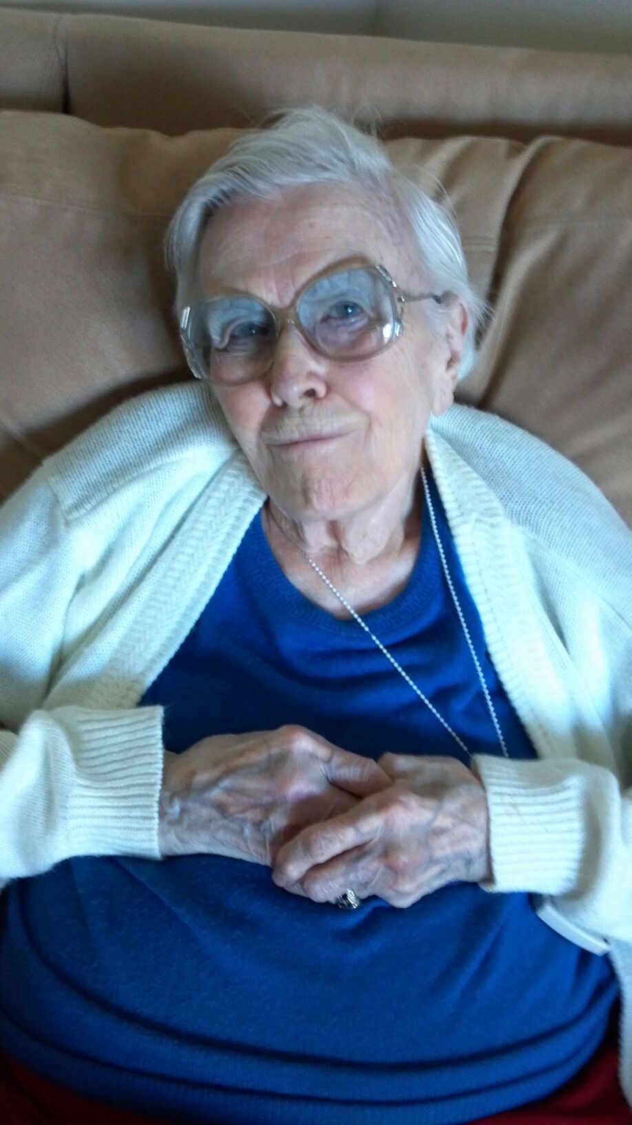 Obituary of Martha L. Hiller