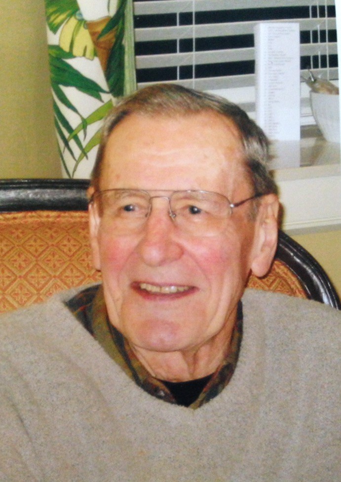 Obituary of Warren Louis Treuer