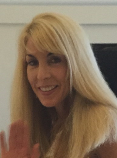 Obituary of Renee Moore