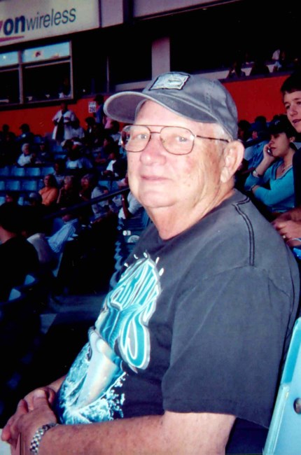 Obituary of Manuel Hernandez