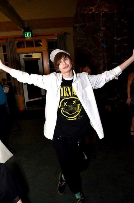 Obituary of Gage Bond Overton