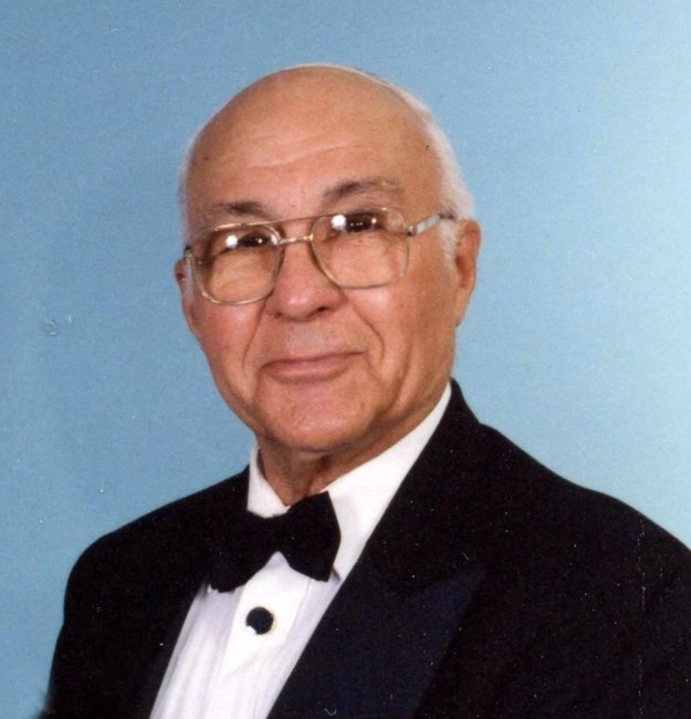 Obituary of Raymond L. Christoph