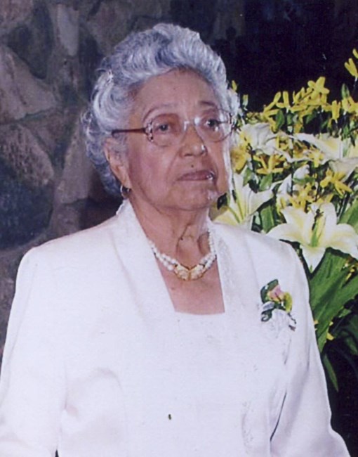 Obituary of Juanita V. Garza