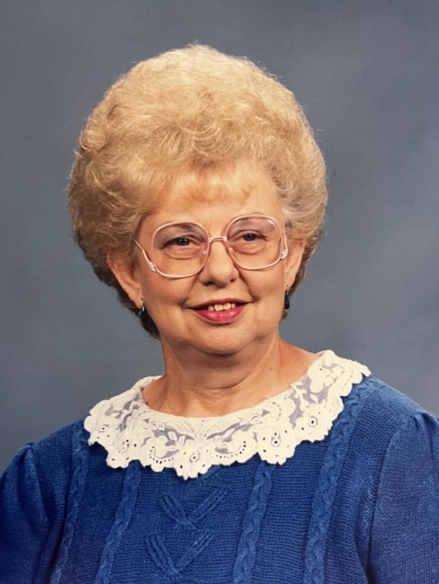 Obituario de Mary Joan Stewart