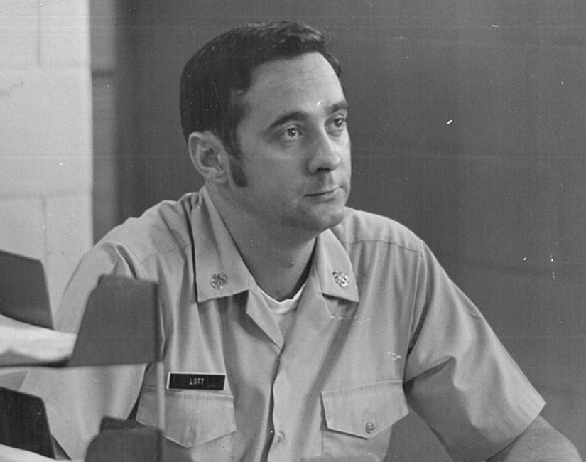 Avis de décès de Charles Edward Lott