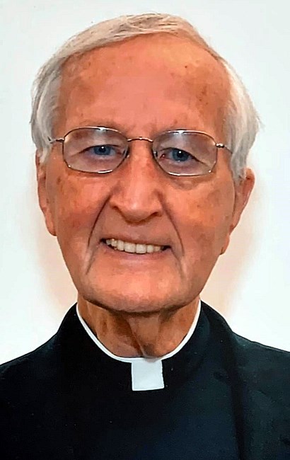 Obituario de Rev. Seamus Murtagh