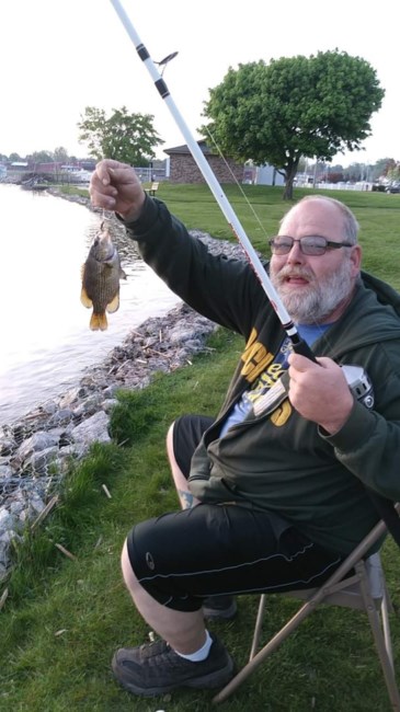 Obituario de David William Pettit