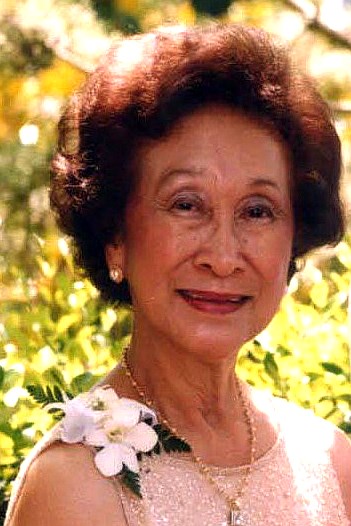 Obituary of Gloria Lozano Flores