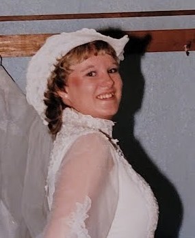 Obituario de Deborah "Debbie" Lee Svartoien