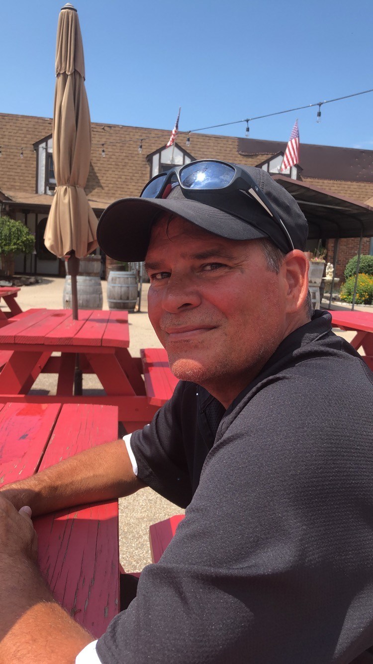 Obituary of Chris Suits