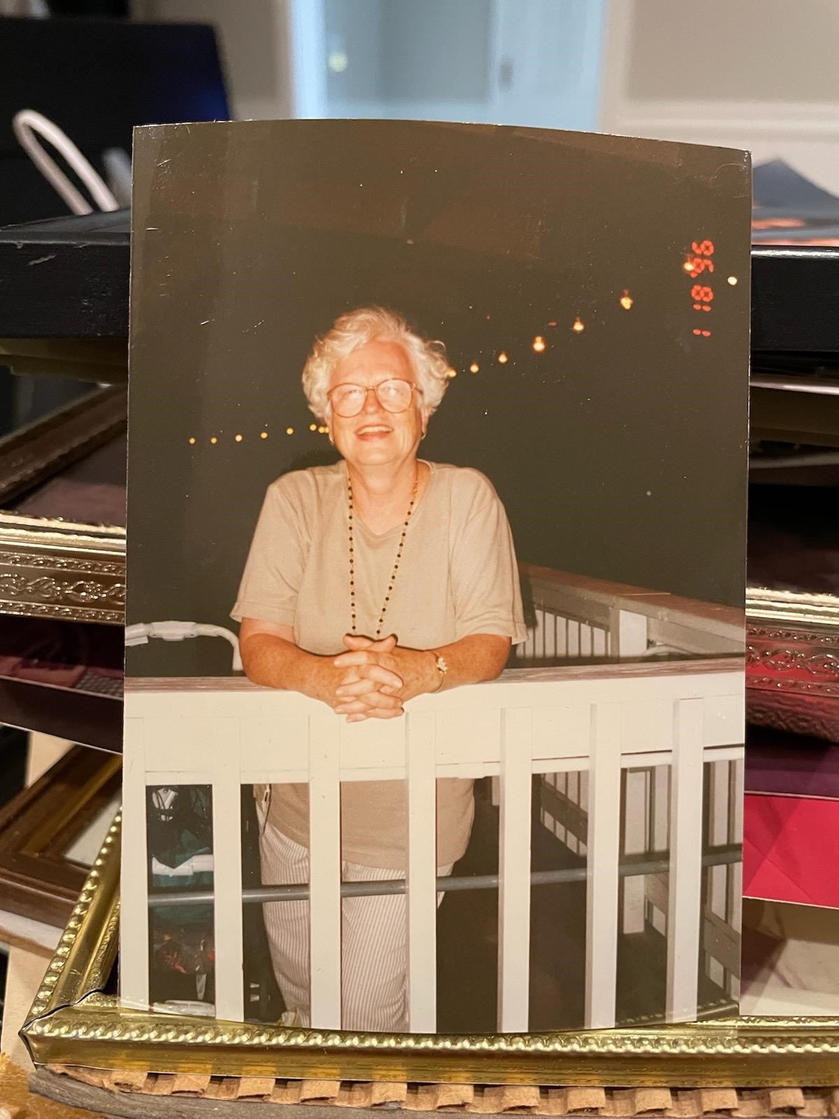 Obituary of Joan Therese Lucas