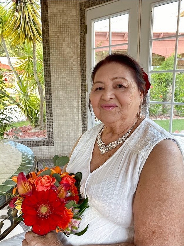 Obituary of Bartola Favela Esquivel