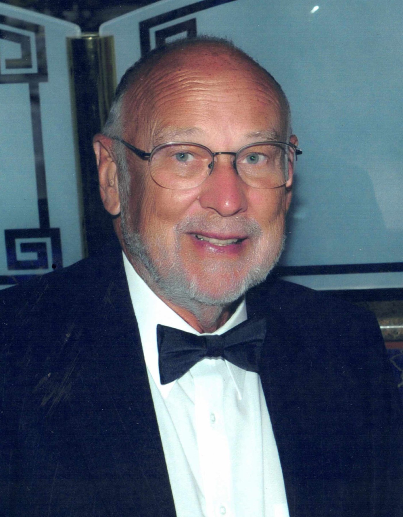 Obituary of Loren Bennett Means