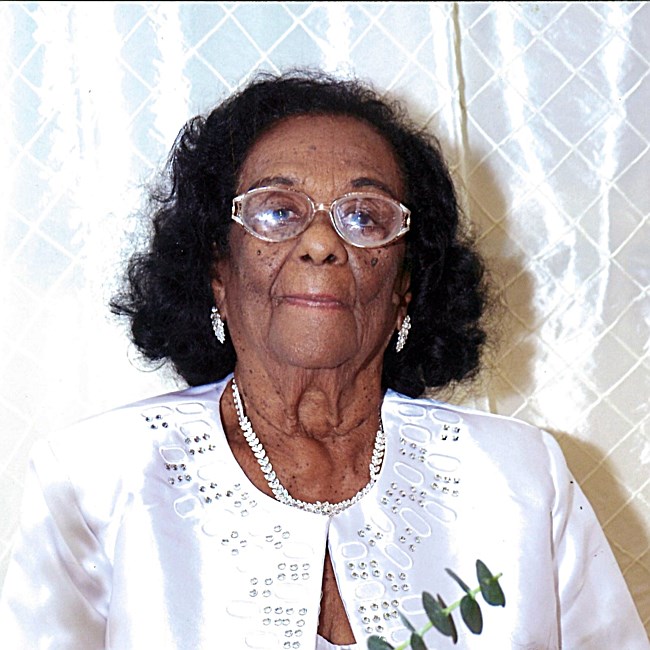 Obituary of Luz Maria Aracena Jimenez