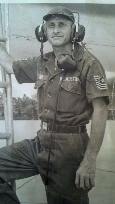 Obituary of S/MSGT Douglas Staley