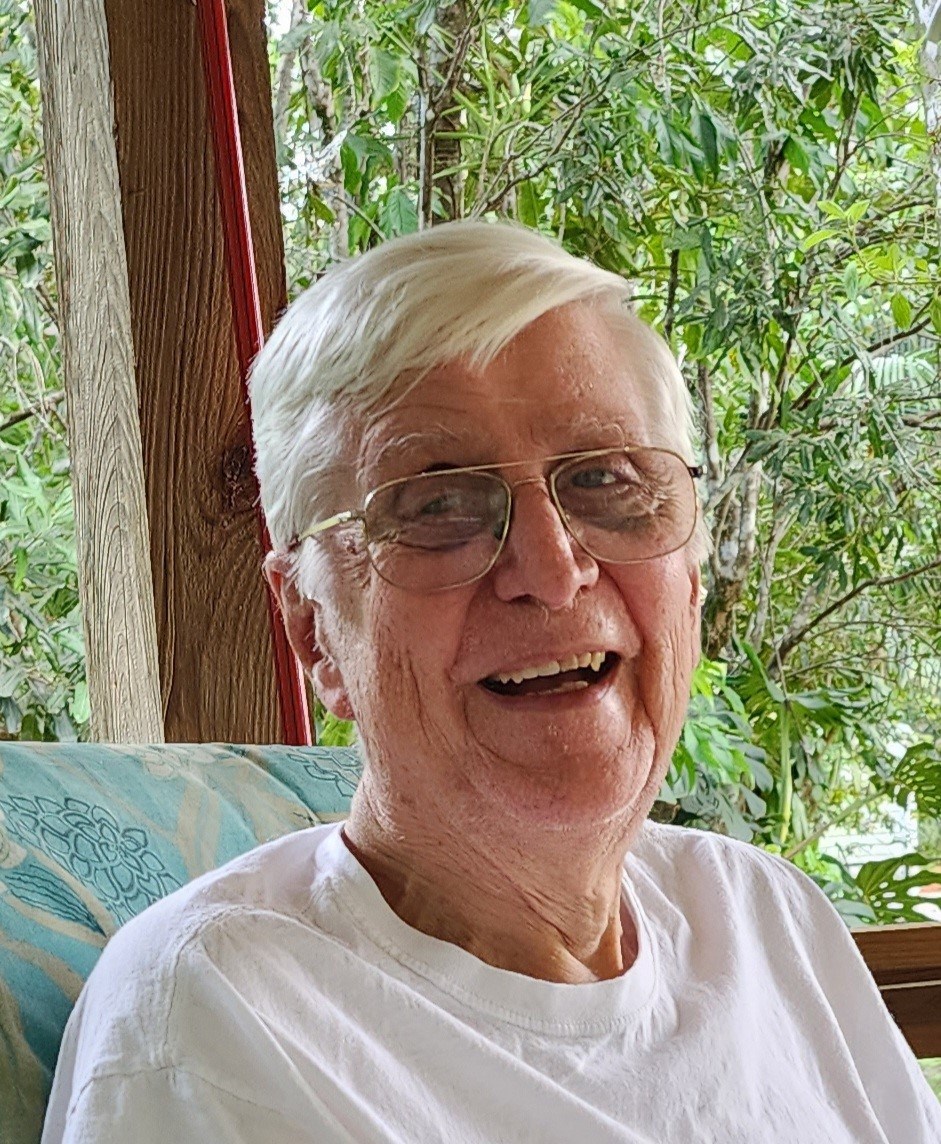 Obituary of Emmett Bernard de Rochemont