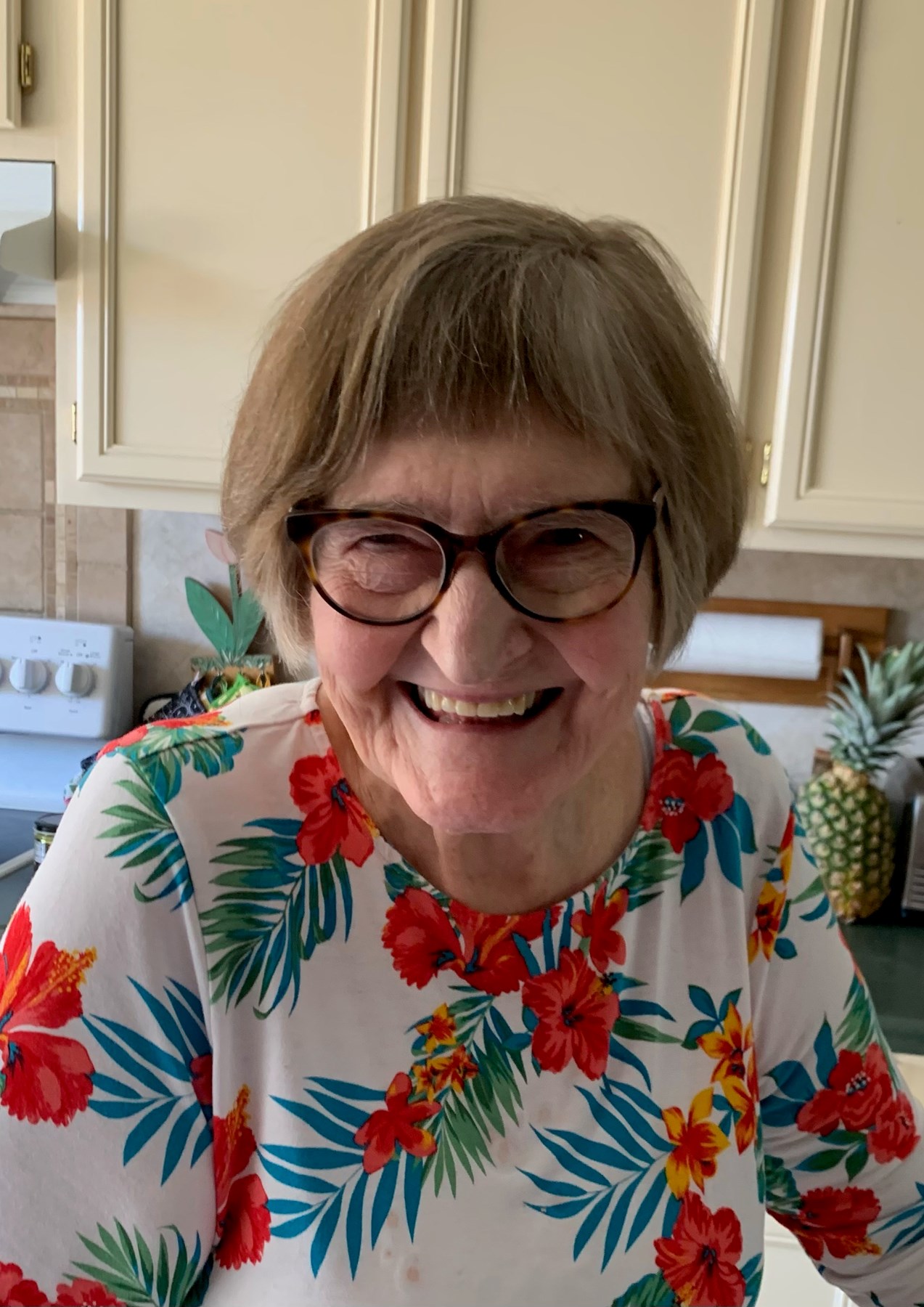 Obituary of Esther Joan Howbert