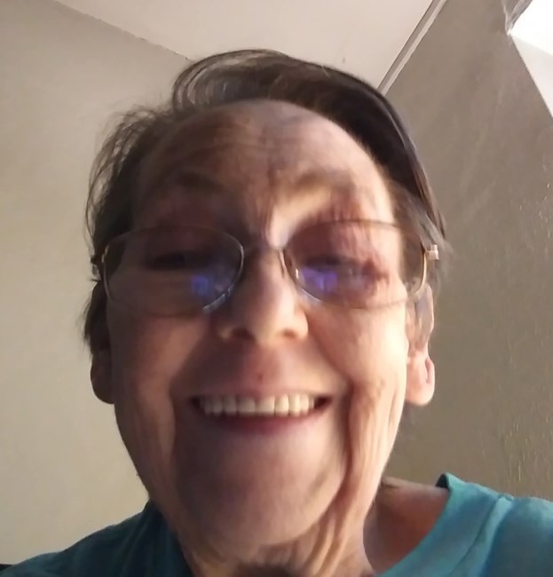 Obituary of Carolyn Loraine Lockhart