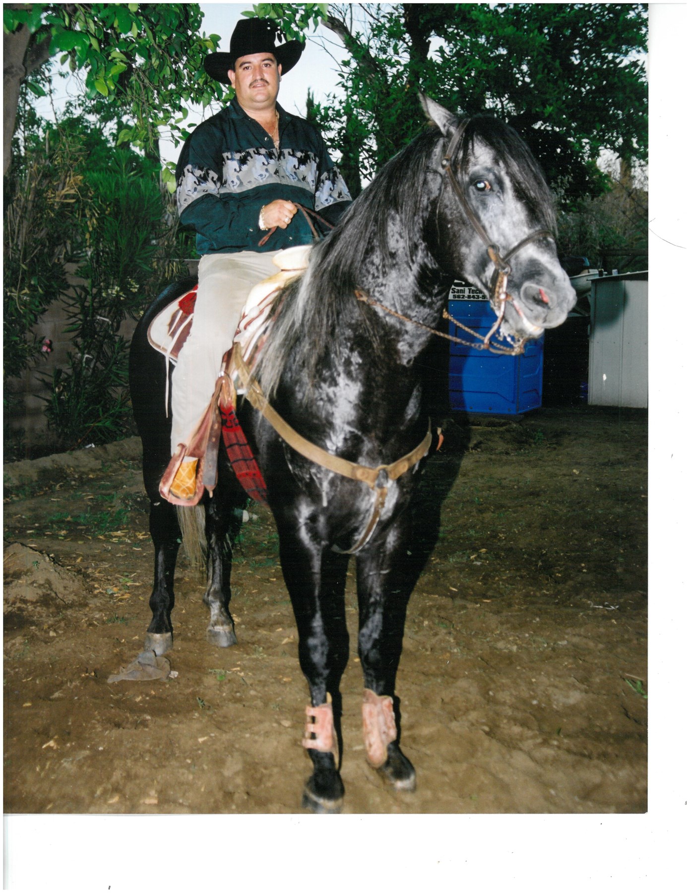Obituary of Manuel Leon