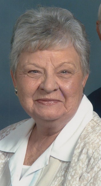 Obituario de Patsy "Pat" Ruth Helton