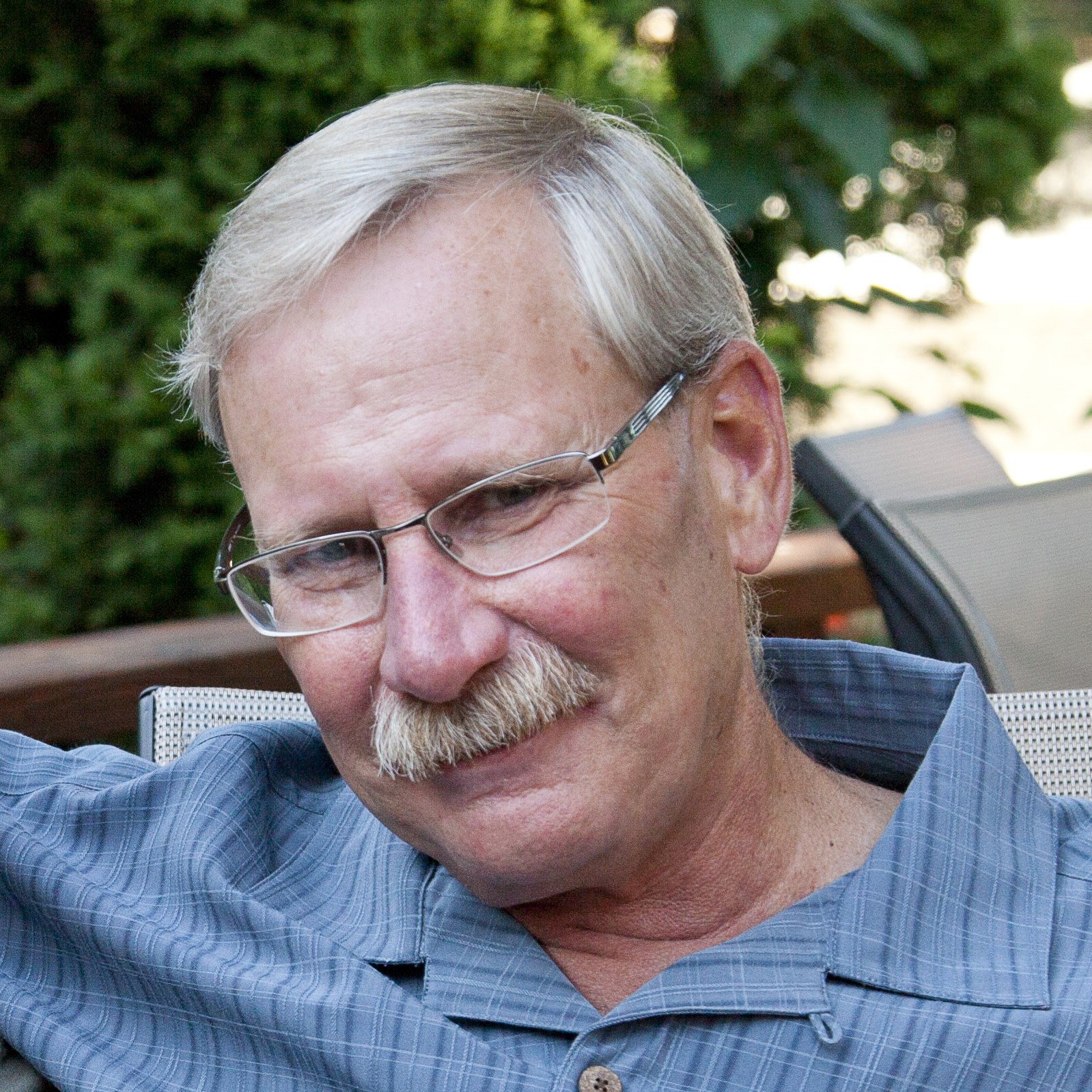 Obituary: Lima's Bridge-Builder, Now At Rest
