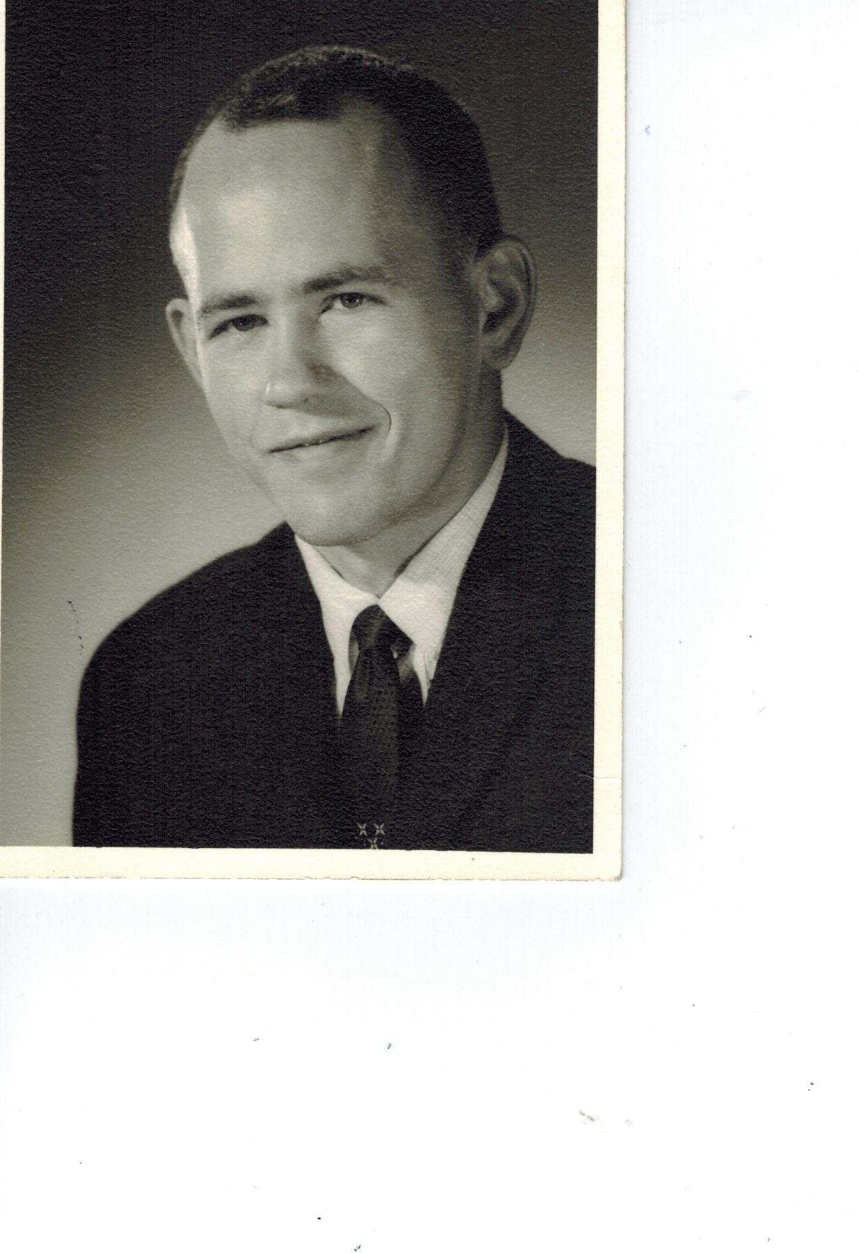 Obituary of Bertil Oscar Olson