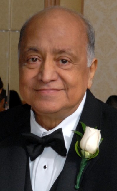 Obituary of Walter Villacreses